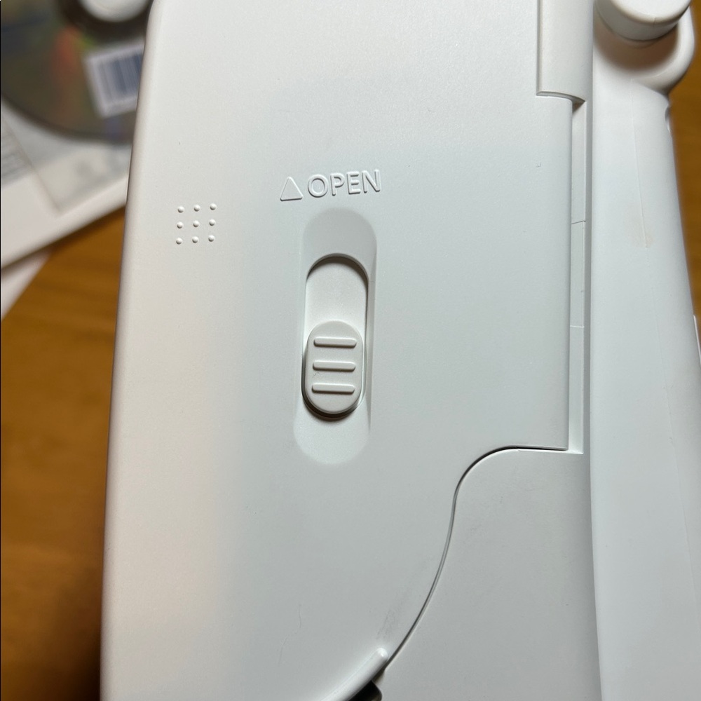 Canon SELPHY ES1 Compact Photo Printer with 8 pc photo paper & cord. Scrapbook - Picture 13 of 17